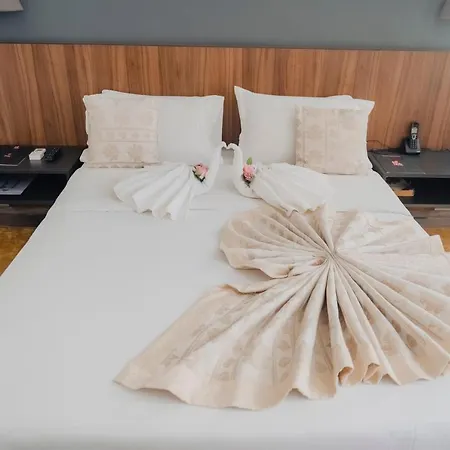Hotel Nina-3